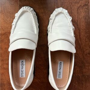 Steve Madden White Leather Loafers